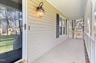 8121 Brookwood Ct, Raleigh, NC 27613 - Photo 31