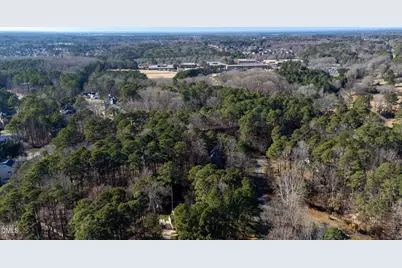 8121 Brookwood Court, Raleigh, NC 27613 - Photo 37