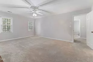 8121 Brookwood Ct, Raleigh, NC 27613 - Photo 21