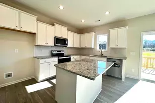 252 Cordgrass Ct, Smithfield, NC 27577 - Photo 3