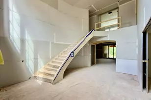 7136 N Ridge Dr, Raleigh, NC 27615 - Photo 9