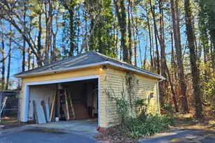 309 Roanoke Ave, Littleton, NC 27850 - Photo 5