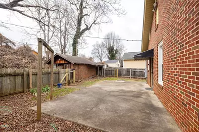 104 Carolina Avenue, Burlington, NC 27215 - Photo 31