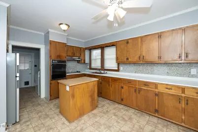 104 Carolina Avenue, Burlington, NC 27215 - Photo 11