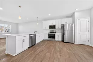 164 Enterprise Dr, Clayton, NC 27520 - Photo 3