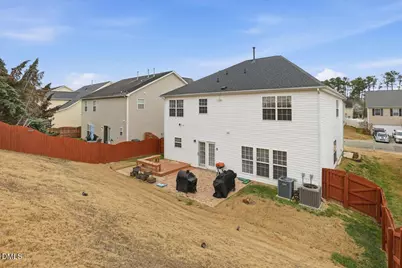 5135 Primland Lane, Raleigh, NC 27610 - Photo 5