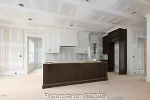 3521 Brook Dr, Raleigh, NC 27609 - Photo 3