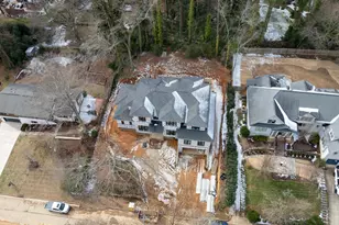 3521 Brook Dr, Raleigh, NC 27609 - Photo 3