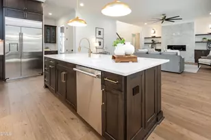 3521 Brook Dr, Raleigh, NC 27609 - Photo 15