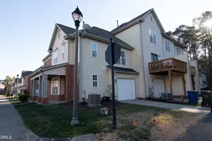 9903 Grettle Ct, Raleigh, NC 27617 - Photo 35