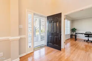 310 Waverly Dr, Clayton, NC 27527 - Photo 9