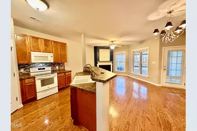 27 Great View Court, Clayton, NC 27527 - Photo 3