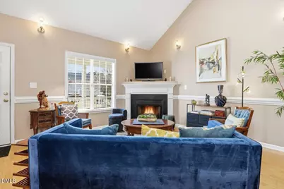 215 W Moss Creek Drive, Clayton, NC 27520 - Photo 9