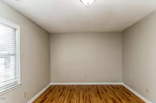 812 Sanderson Dr, Durham, NC 27704 - Photo 15