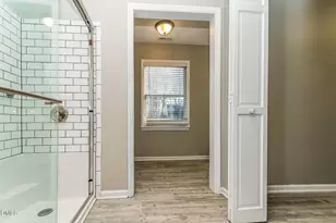 812 Sanderson Dr, Durham, NC 27704 - Photo 7