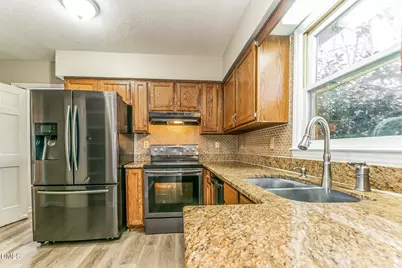 812 Sanderson Drive, Durham, NC 27704 - Photo 3