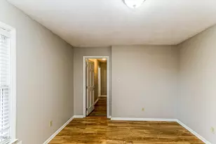 812 Sanderson Dr, Durham, NC 27704 - Photo 11