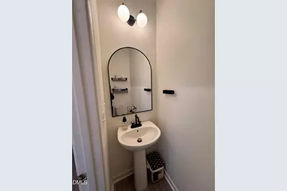 129 Anterbury Drive, Apex, NC 27502 - Photo 9