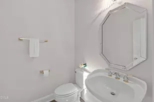 124 Rosewall Ln, Cary, NC 27511 - Photo 11