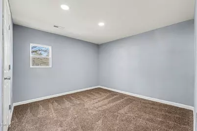 800 E Lizzie Street, Selma, NC 27576 - Photo 13