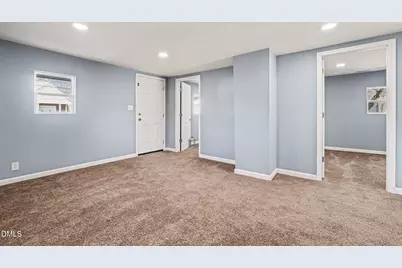 800 E Lizzie Street, Selma, NC 27576 - Photo 7