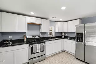 800 E Lizzie St, Selma, NC 27576 - Photo 1