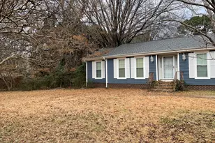 6112 Countryview Ln, Raleigh, NC 27606 - Photo 3