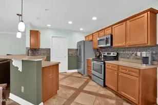 60 Sandy Tingen Ct, Broadway, NC 27505 - Photo 3