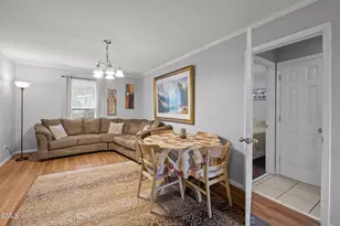 1310 Bramble Dr, Durham, NC 27712 - Photo 19