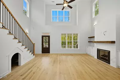 105 Sherwood Lane, Hillsborough, NC 27278 - Photo 3