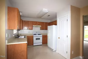 5201 Waterwalk Ln, Raleigh, NC 27616 - Photo 7