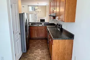 2547 Asher View Ct, Raleigh, NC 27606 - Photo 5