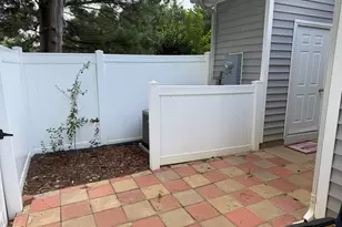 2547 Asher View Ct, Raleigh, NC 27606 - Photo 19