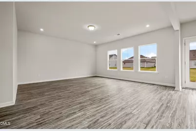 1652 Elk Run Drive, Fayetteville, NC 28312 - Photo 9