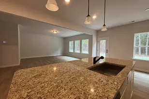 1652 Elk Run Dr, Fayetteville, NC 28312 - Photo 15