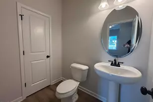 1652 Elk Run Dr, Fayetteville, NC 28312 - Photo 11