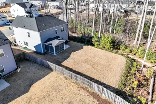 2211 Montebell View Dr, Fuquay-Varina, NC 27526 - Photo 5