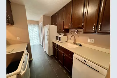 805 Castalia Drive, Cary, NC 27513 - Photo 9