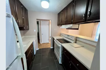 805 Castalia Drive, Cary, NC 27513 - Photo 11