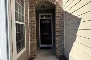 10117 Falls Meadow Ct, Raleigh, NC 27617 - Photo 5