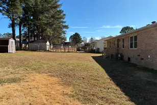 602 Wedgewood Ave, Zebulon, NC 27597 - Photo 13