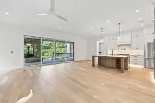 5308 Parkwood Dr, Raleigh, NC 27612 - Photo 11