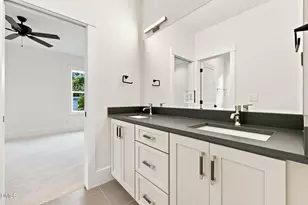 5308 Parkwood Dr, Raleigh, NC 27612 - Photo 23