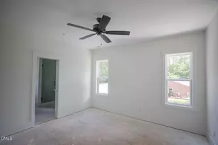 5308 Parkwood Dr, Raleigh, NC 27612 - Photo 11