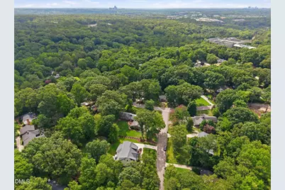 5308 Parkwood Drive, Raleigh, NC 27612 - Photo 29