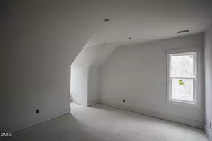 5308 Parkwood Dr, Raleigh, NC 27612 - Photo 17