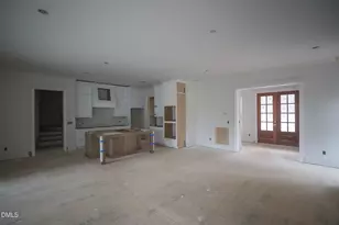 5308 Parkwood Dr, Raleigh, NC 27612 - Photo 5