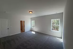 1660 Elk Run Dr, Fayetteville, NC 28312 - Photo 15