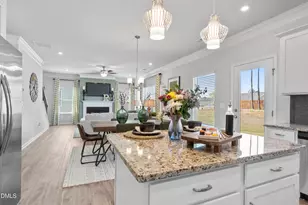 1660 Elk Run Dr, Fayetteville, NC 28312 - Photo 9