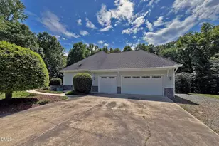 208 Meadow Run Dr, Chapel Hill, NC 27517 - Photo 53